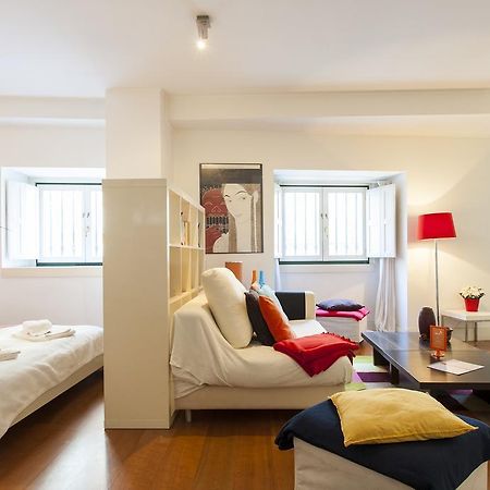 Joivy Inviting Studio Near Green Street Lisbona Esterno foto