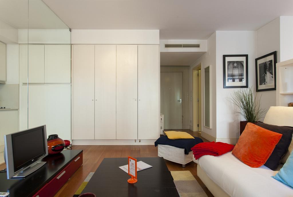 Joivy Inviting Studio Near Green Street Lisbona Esterno foto